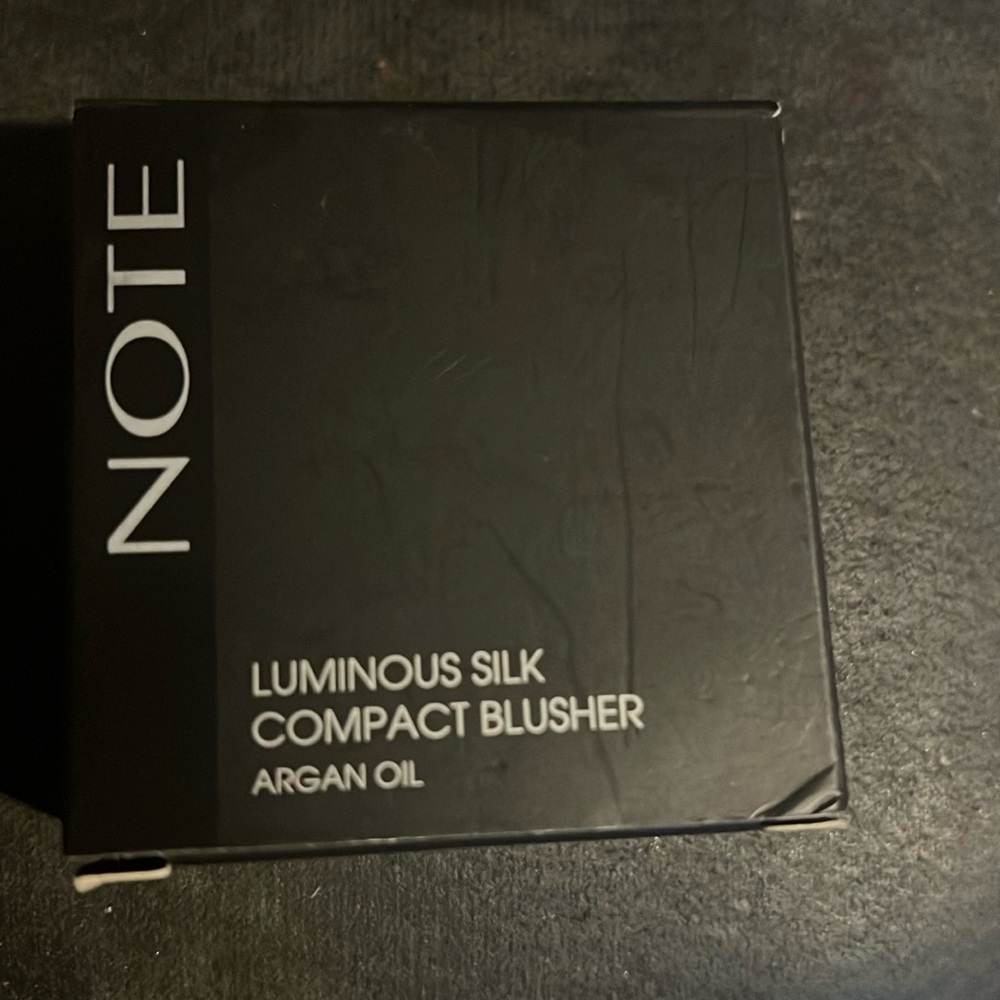 Note Cosmetics LUMINOUS SILK COMPACT BLUSHER NWT